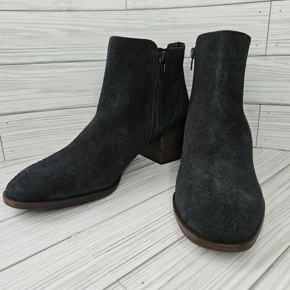 Lucky Brand Lilye Suede and Block Heel Boots in Black and Brown Size 10 NWT - Picture 8 of 15